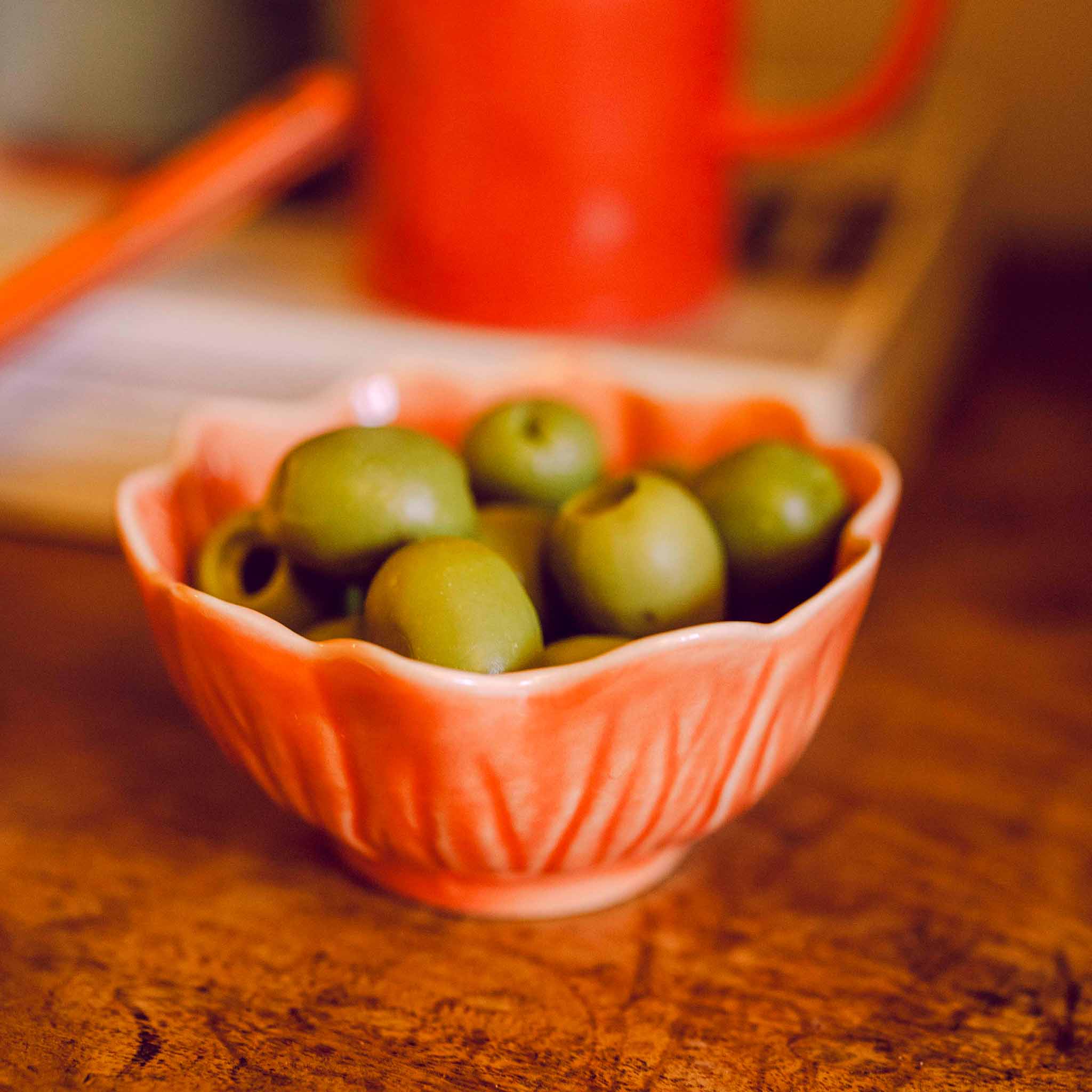 Flora Nut Bowl Bordallo Pinheiro