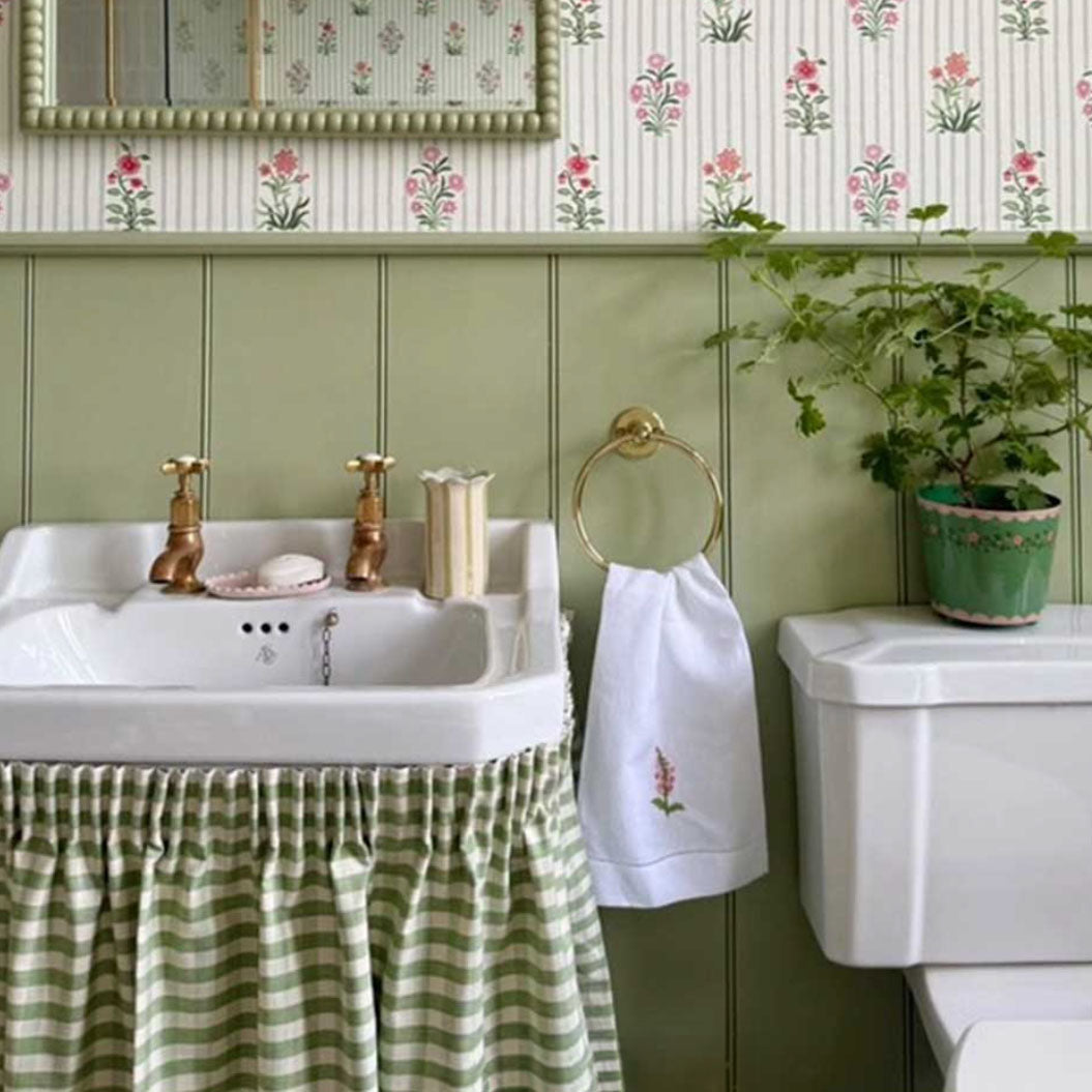 Suffolk Check Small Fabric Ian Mankin