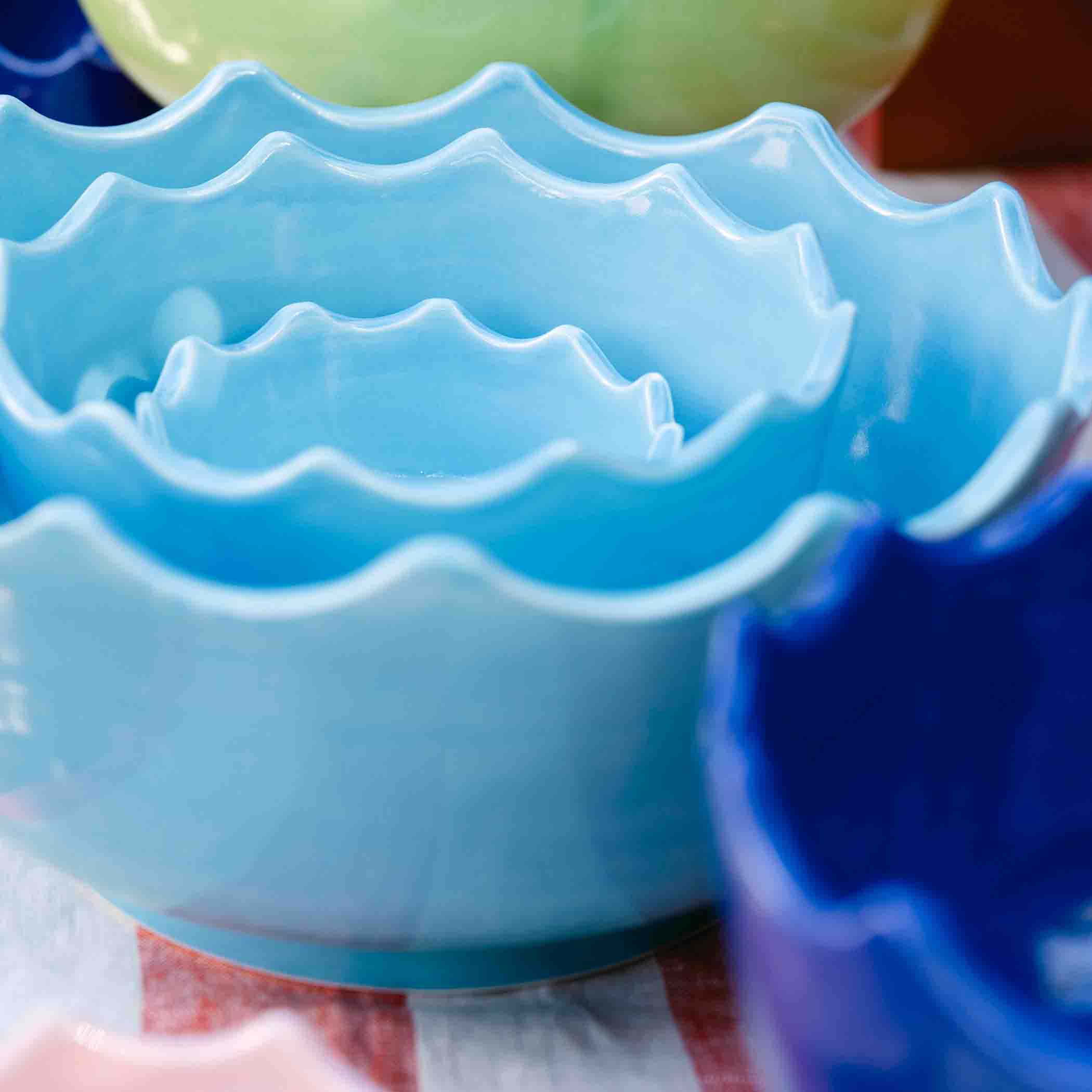 Medium Scalloped Edge Bowl