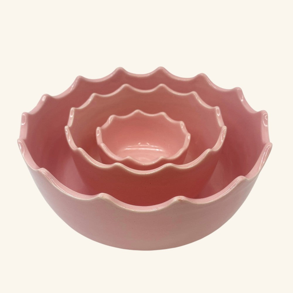 Set of 3 Scalloped Edge Bowls