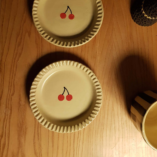 Sweet Cherry Pie Plate
