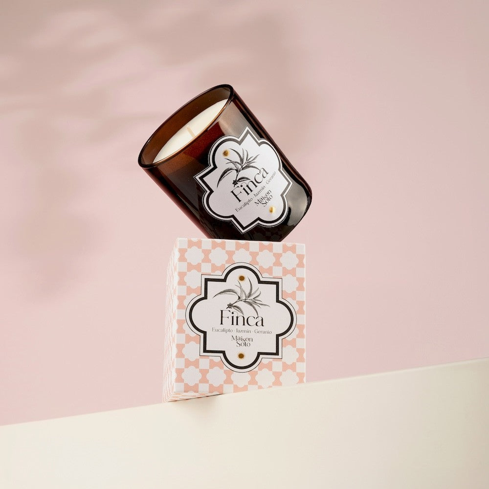 Finca Scented Candle