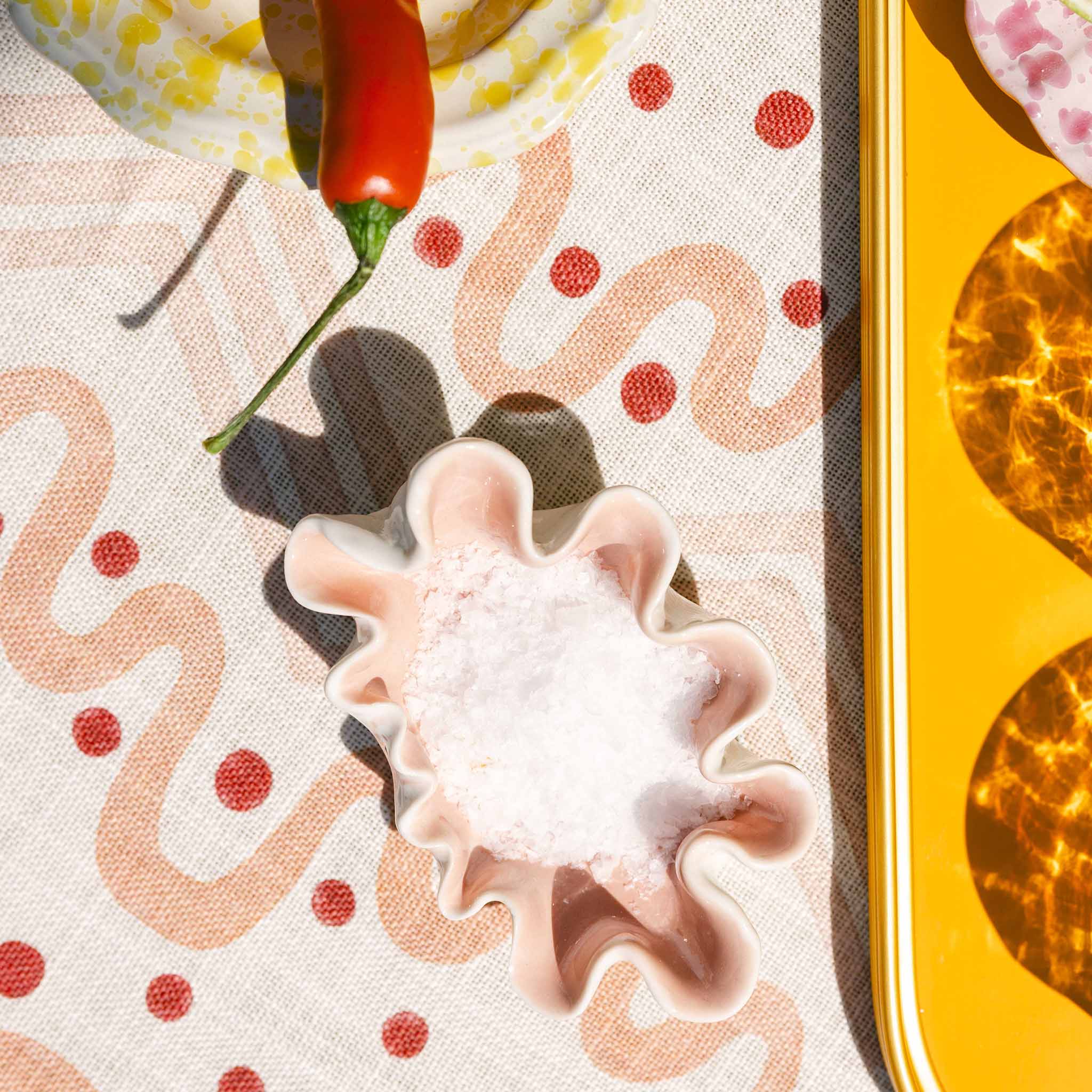 Porcelain Clam Shell Pinch