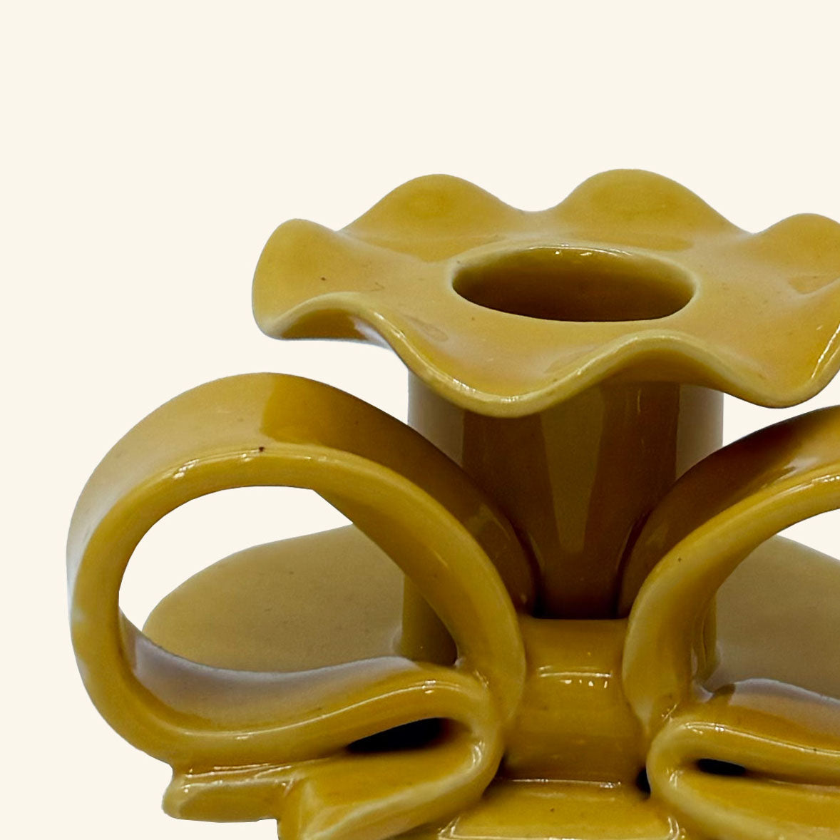 Bow Candlestick