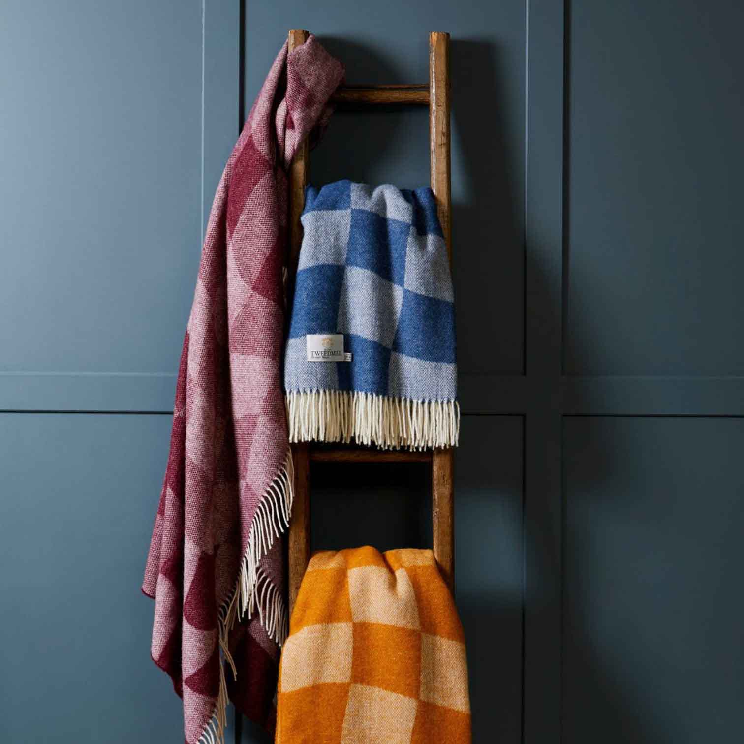 Bijou Blanket