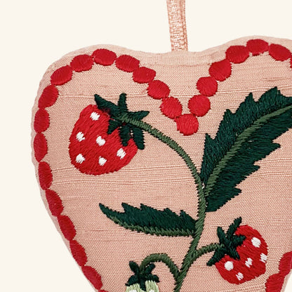Heart Ornament Rosie Brain Embroidery