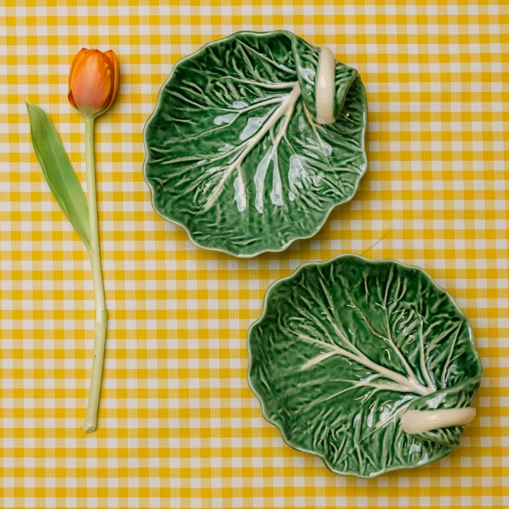 Cabbage Leaf with Curvature Bordallo Pinheiro