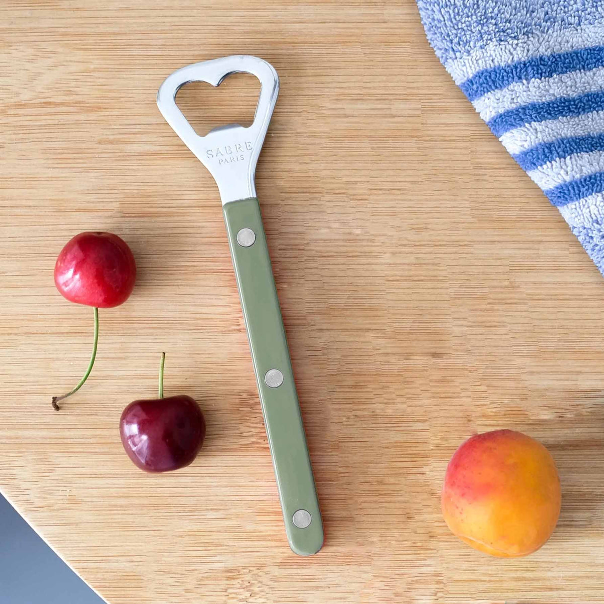 Bottle Opener Bistro Solid