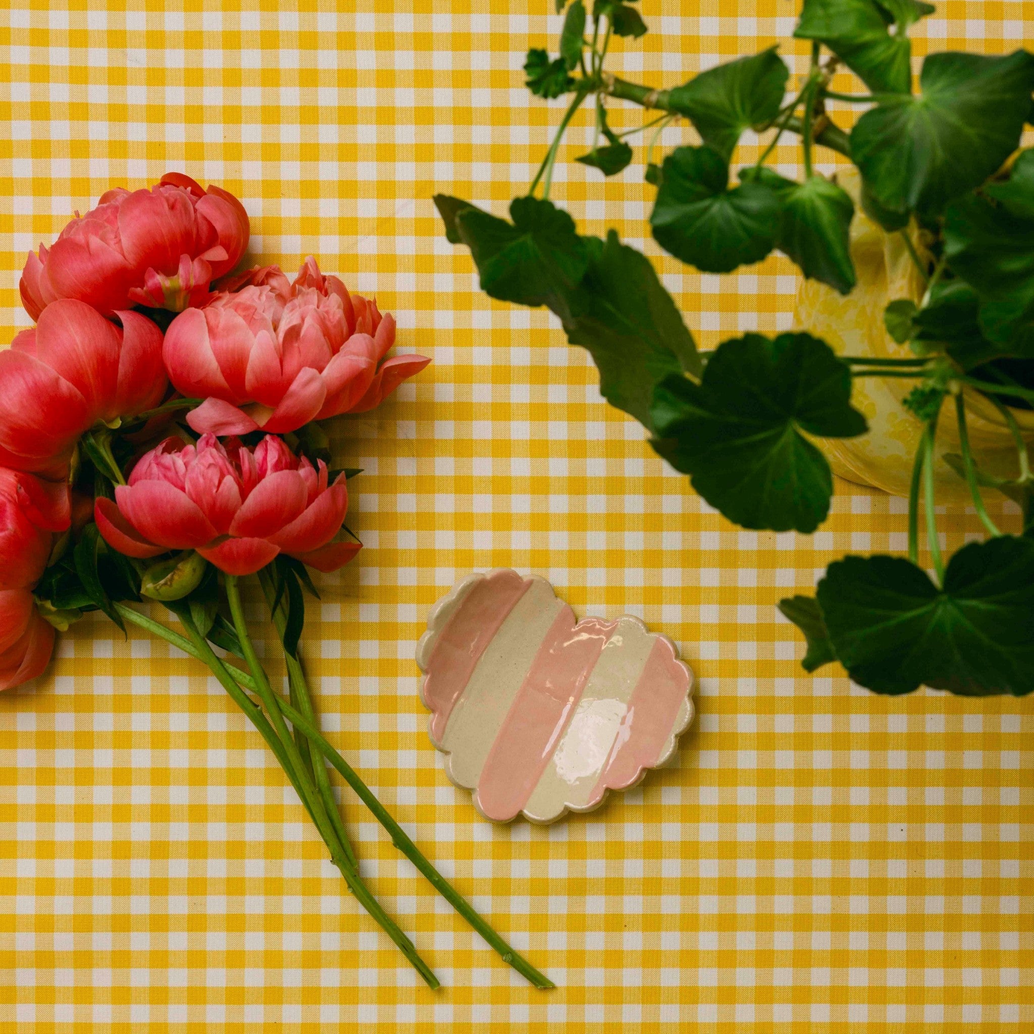 Duci Scalloped Heart Striped Trinket Dish