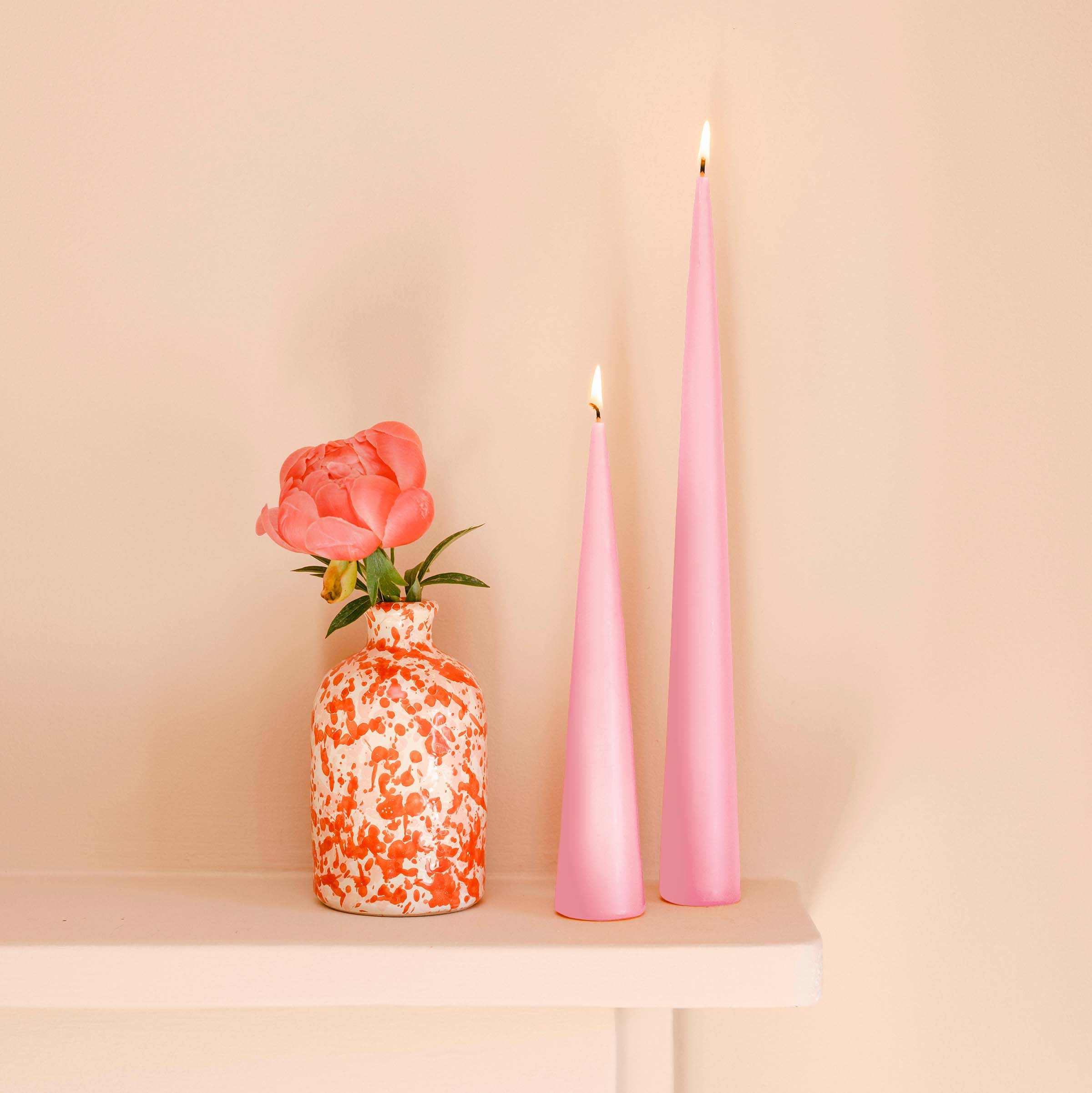 Cone Candle Ester &amp; Erik