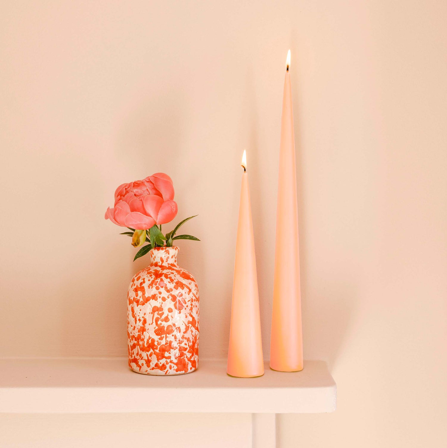 Cone Candle Ester &amp; Erik