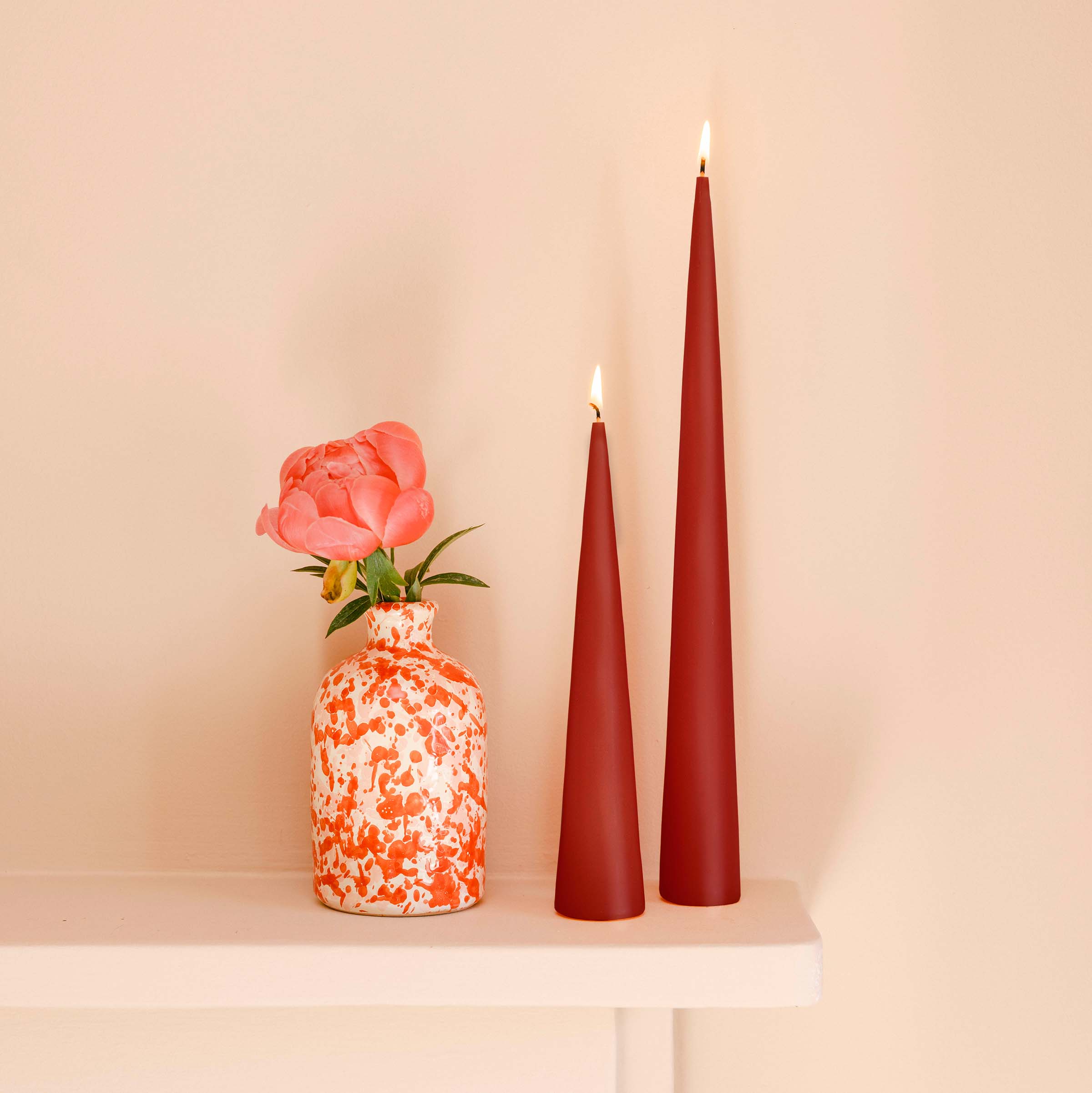 Cone Candle Ester &amp; Erik