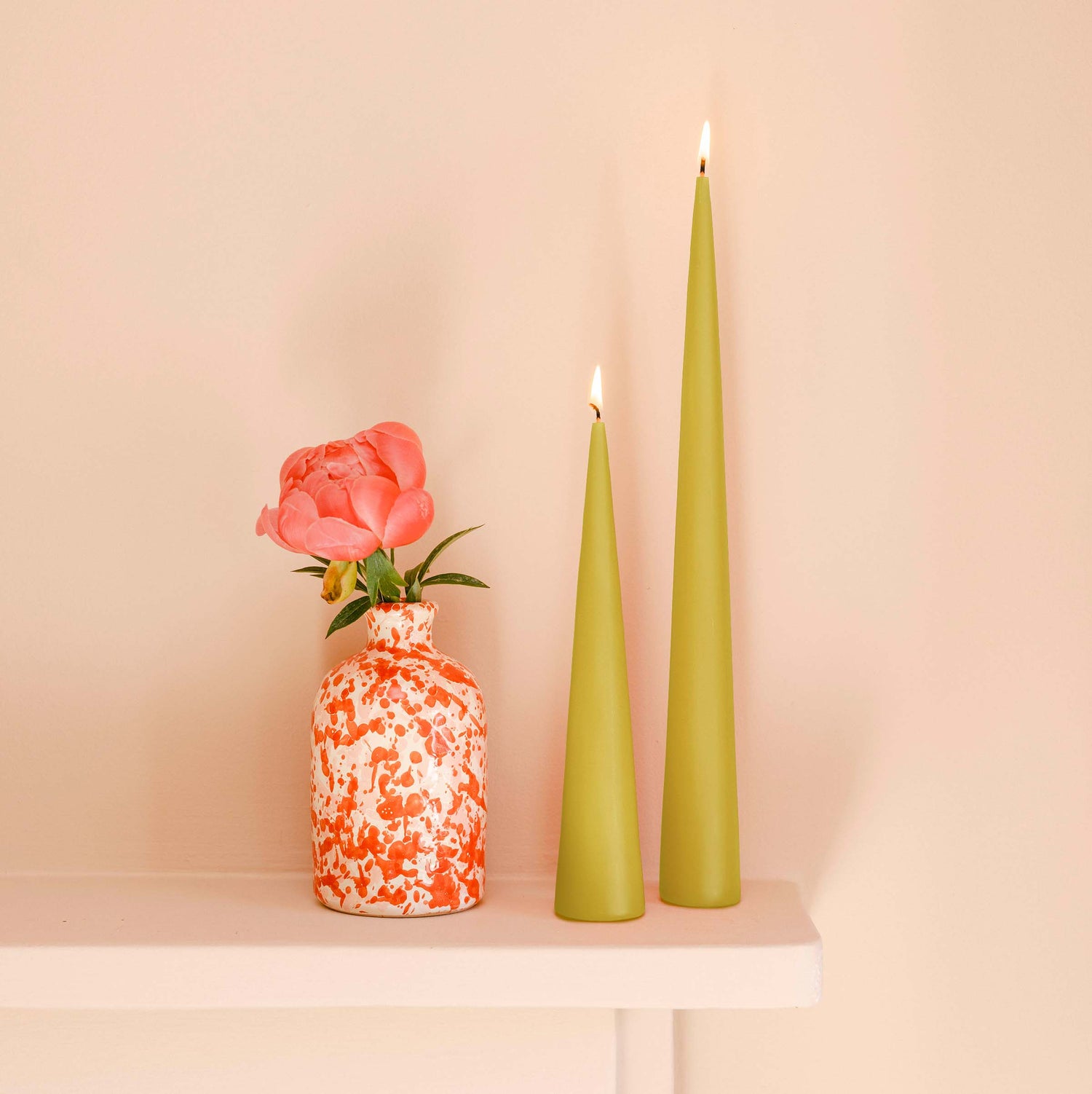 Cone Candle Ester &amp; Erik