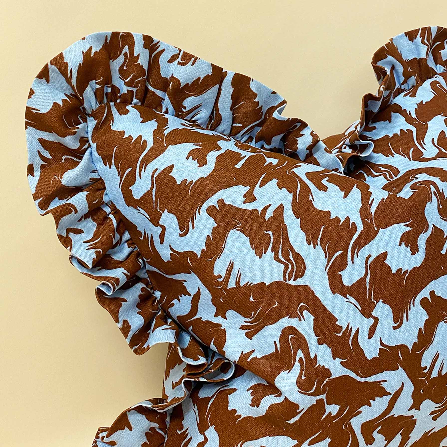 Gilbert Cushion