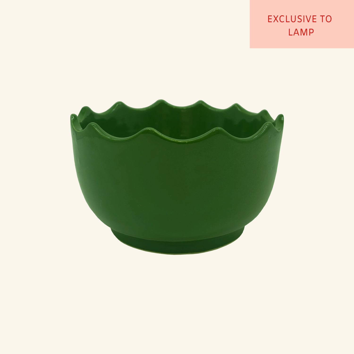 Medium Scalloped Edge Bowl