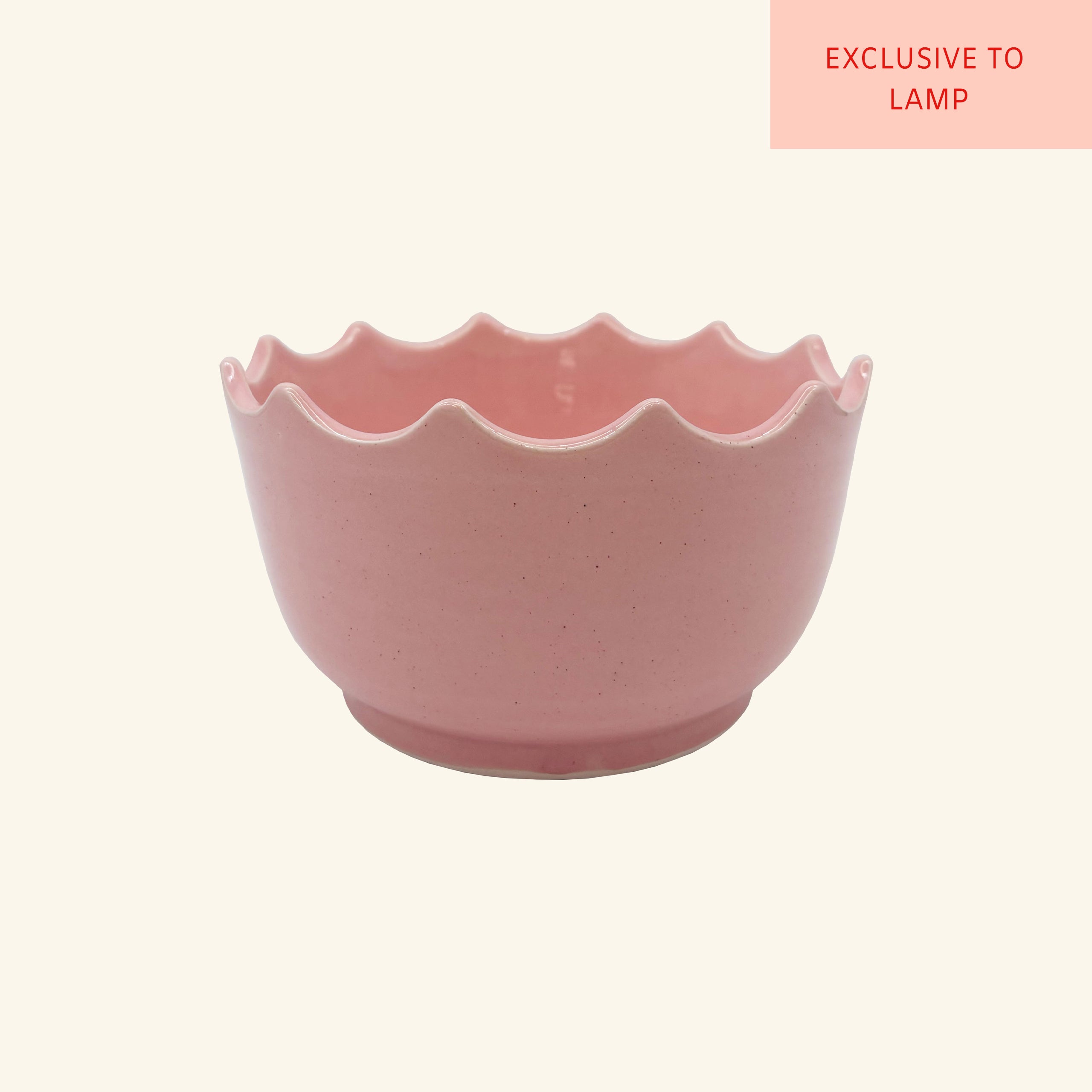 Medium Scalloped Edge Bowl